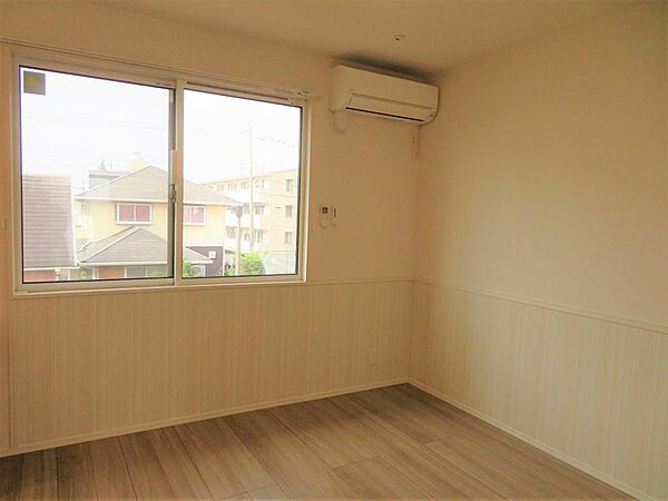 apartment 栃木県小山市城北３丁目
城北の賃貸情報を見る
物件地図