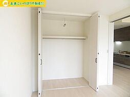 [収納] 各居室には十分な収納スペースを確保。お部屋全体を広々と使うことができます。