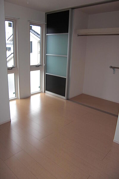 apartment 栃木県栃木市箱森町
箱森町の賃貸情報を見る
物件地図