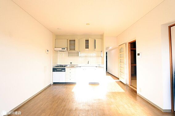 リビング/ダイ...