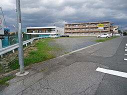 西川田駐車場