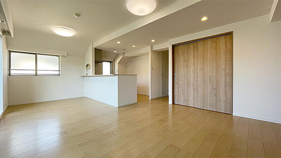 リビング/ダイ...