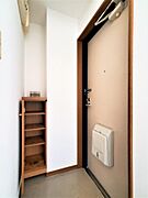 玄関横のシューズボックス