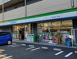 [周辺] ファミリーマート大田本羽田二丁目店 m