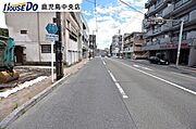 【前面道路】前面道路は4車線道路です！