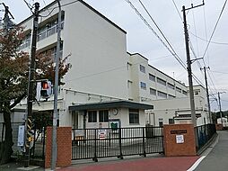 [周辺] 横浜市立川和小学校まで1700m