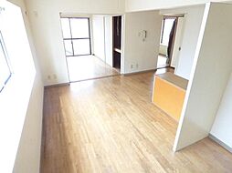 コーポ小澤 2階2LDKのリビング/ダイニング