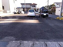 シルヴァンブリーズ第２駐車場