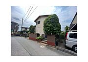 前面道路含む現地写真です。