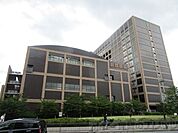 私立関西大学高槻ミューズキャンパス 徒歩19分。 1520m
