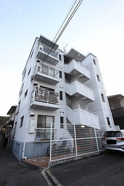 広島県安芸郡府中町本町３丁目(賃貸マンション2DK・3階・38.00㎡)の写真 その1