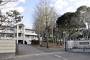 沼津市立愛鷹小学校 1290m