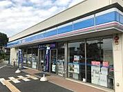 目の前にはローソン