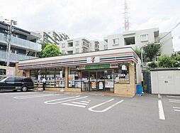 [周辺] セブンイレブン横浜下倉田町店 908m