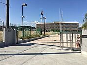 味岡中学校 1468m