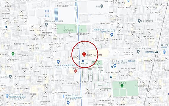 隣にコーナンが...