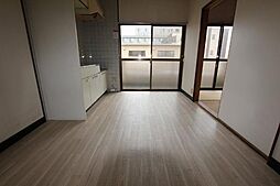 JR山陽本線 東福山駅 徒歩37分の賃貸アパート 2階2DKのリビング/ダイニング