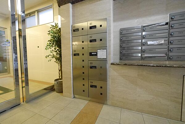 ラ・ヴェリテ鍛冶町