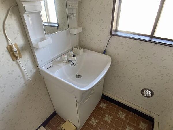 apartment 栃木県日光市土沢
土沢の賃貸情報を見る
物件地図