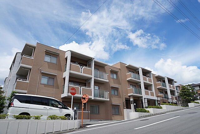 ホームズ セントラル西雲雀丘 宝塚市 阪急宝塚本線 山本駅 徒歩10分の中古マンション 物件番号