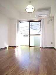 メゾンドミンゴ 201 3階ワンルームの寝室