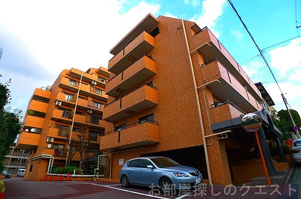 愛知県名古屋市昭和区滝川町(賃貸マンション3LDK・3階・62.70㎡)の写真 その1