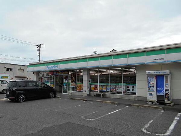 画像17:ファミリーマート鳥取湖山西店967m