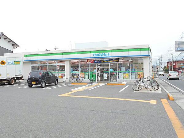 画像23:ファミリーマート鳥取湖山店910m