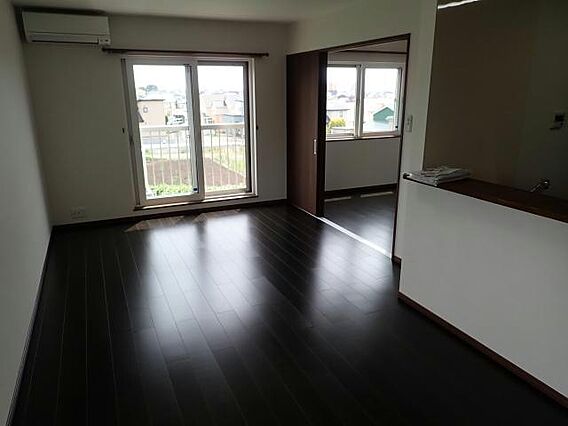 ClairSharmB_内装_3