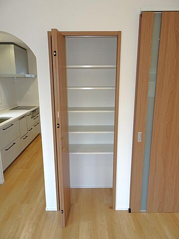 リビング/ダイニング 広島市安佐南区八木9丁目