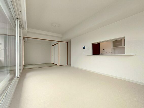 リビング/ダイ...