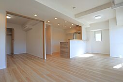 サーパス沼田 3LDKのリビング/ダイニング