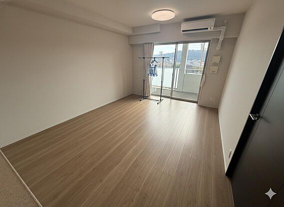 リビング/ダイ...