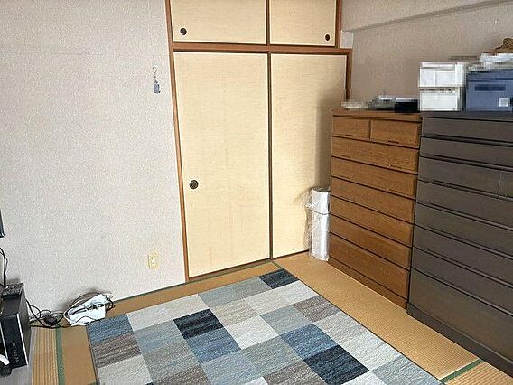 約6帖の和室で...