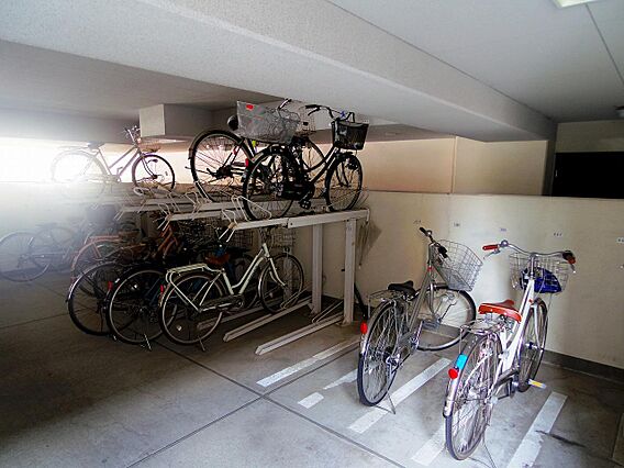 駐輪スペース完...