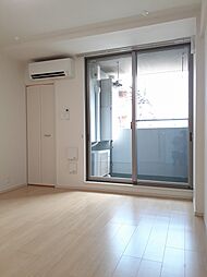 ＬｅａｆII 304 3階1Kのリビング/ダイニング