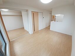 グランドソレイユ川内 201 2階1LDKのリビング/ダイニング