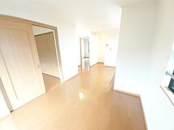 フィオーレＡ 201 2階2LDKのリビング/ダイニング