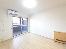 フェリス 107 1階1Kのリビング/ダイニング