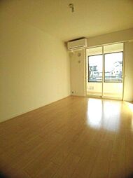 メゾン　デ　リエール 103 1階1LDKのリビング/ダイニング