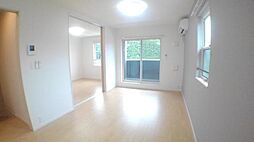 リノ・ラー・リコ 201 2階2LDKのリビング/ダイニング