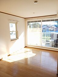 マリンガ 201 2階2LDKのリビング/ダイニング