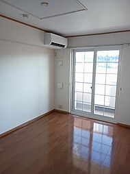 ファミールIV 102 1階1LDKのリビング/ダイニング