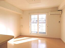 シャトレ柏木 202 2階1LDKのリビング/ダイニング