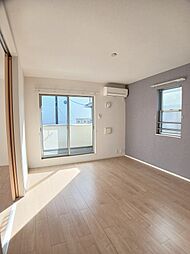 ドリームサイド光　III 203 2階2LDKのリビング/ダイニング