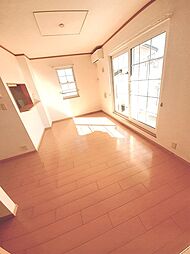 シューベルブ・メゾンＡ 204 2階3LDKのリビング/ダイニング