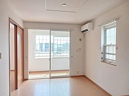 エスペランサIII 201 2階2LDKのリビング/ダイニング