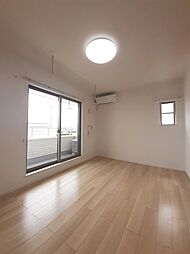 カーサ　エトランゼ 201 2階1LDKのリビング/ダイニング