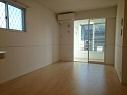 シオン　IV 103 1階1LDKのリビング/ダイニング