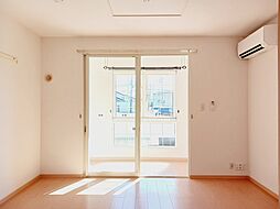 ベル・コリーヌ 103 1階2DKのリビング/ダイニング